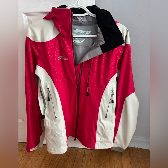 Ski Shell - Picture 1 of 3